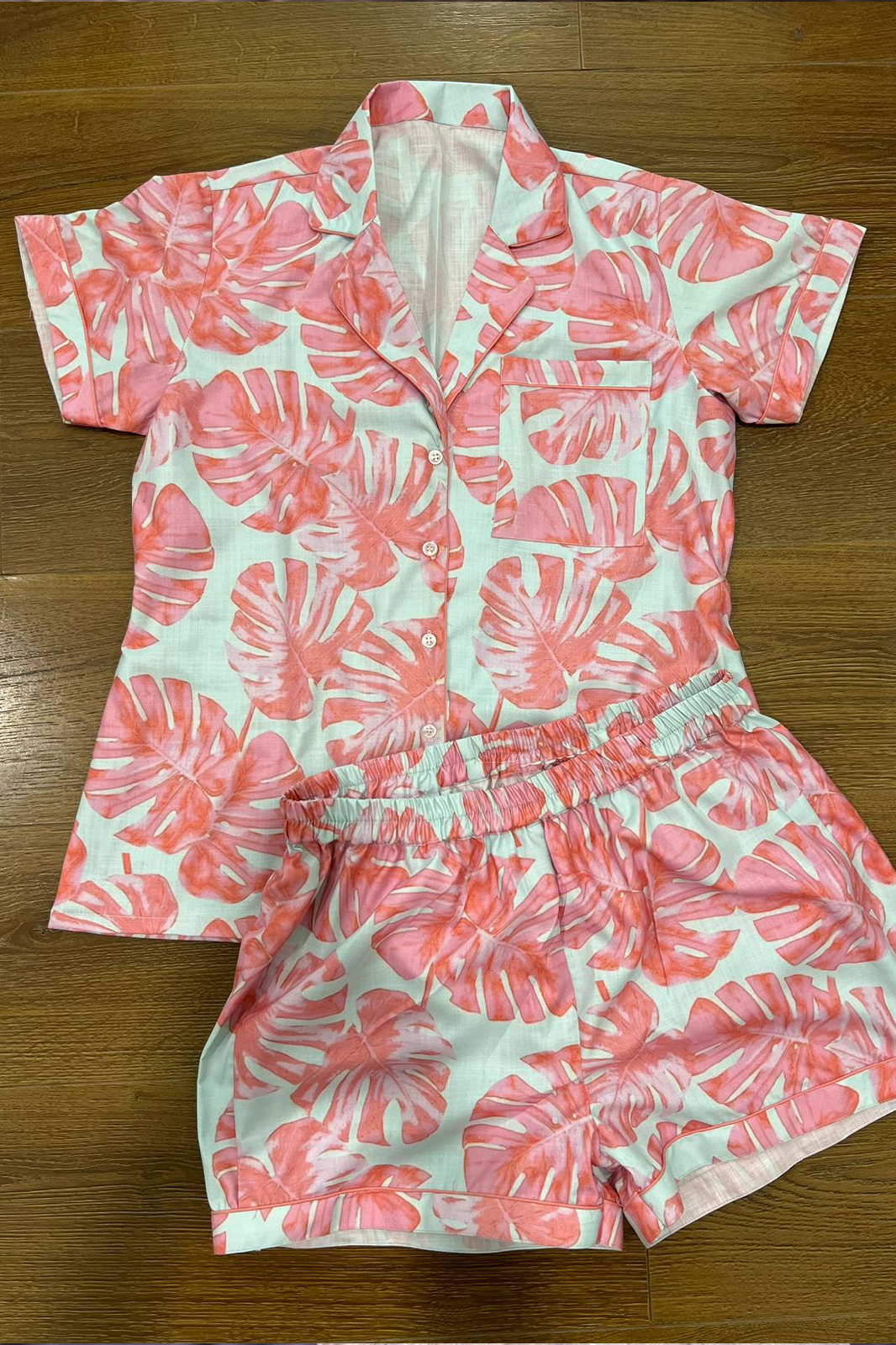 Leaf Printed Pajama Set
